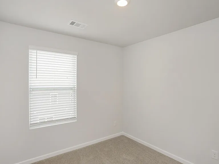 250 Hazel Ln — Photo 30