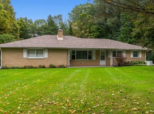 2398 N 33rd St, Galesburg, MI 49053