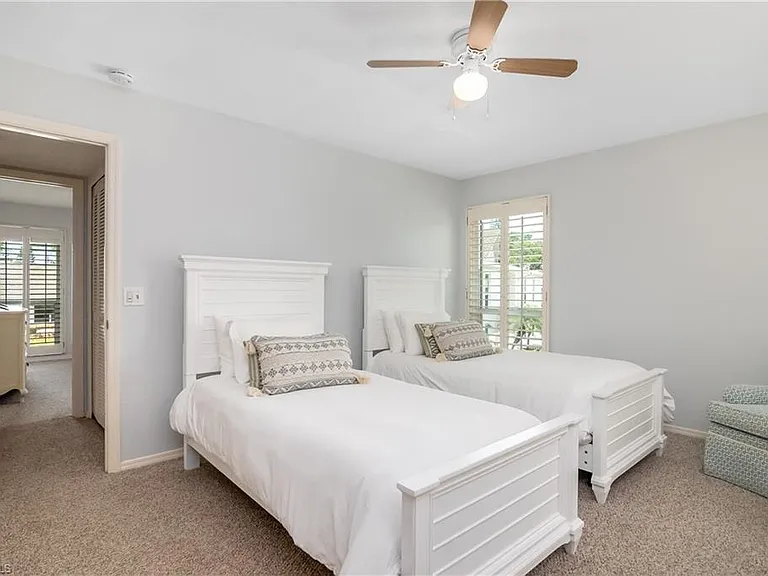 105 Georgetown Blvd #105 — Photo 16