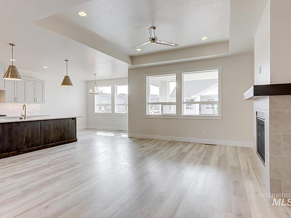 5th image of 2595 Jonagold Ct
