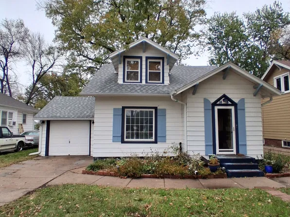 1414 N Saint Joseph Ave, Hastings, NE 68901