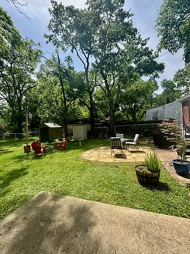 232 Harrington Ave Photo 1