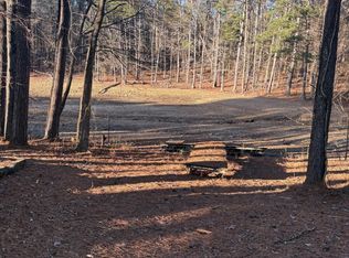 209 Little Victoria Rd, Woodstock, GA 30189