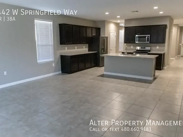 8442 W Springfield Way — Photo 2