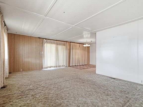 5th image of 305 Aileen Avenue