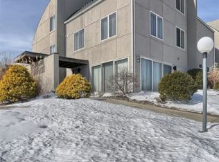 412 Blue Ridge Cir, Harrisburg, PA 17110