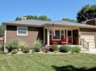 458 Golf Rd, Crystal Lake, IL 60014