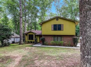 900 Martin Rd, Stone Mountain, GA 30088