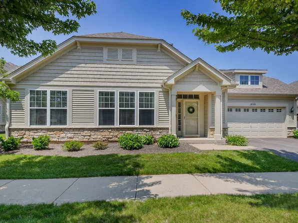 1850 Foxridge Ct, Aurora, IL 60502