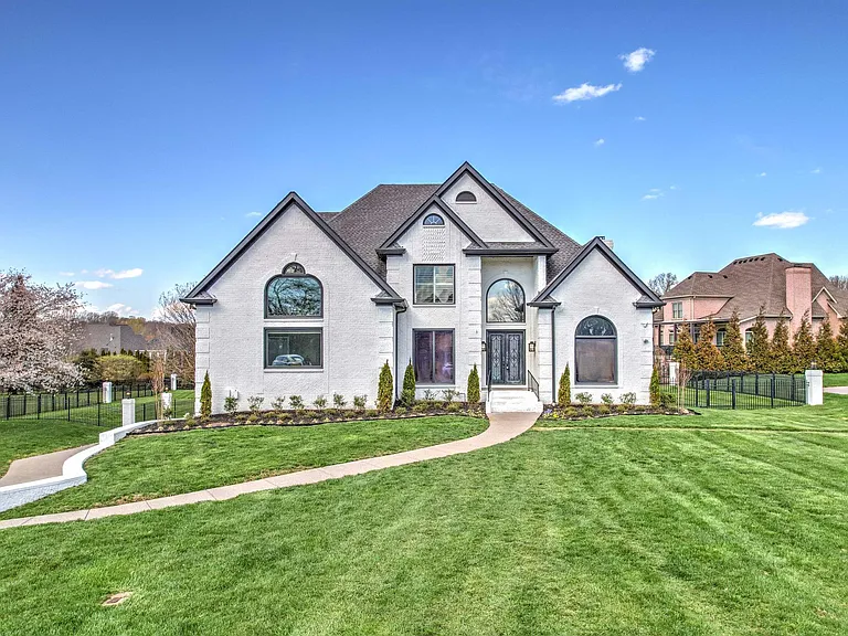 9616R Deer Track Ct — Photo 2