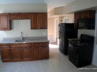 21 Monticello St APT 5, Providence, RI 02904