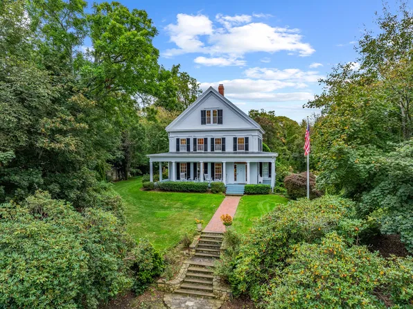 77 Route 6a, Yarmouth Port, MA 02675