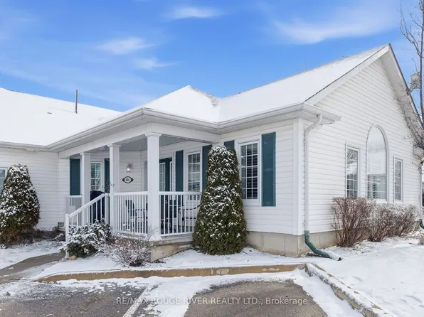 325 Densmore Rd #804, Cobourg, ON K9A 0E4