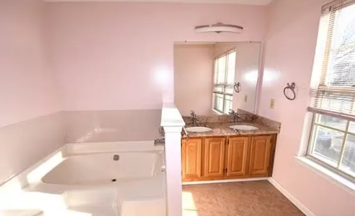 162 Salem Rd — Photo 19