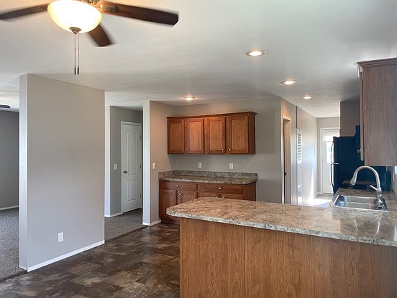4th image of 6188 Crestwood Dr #289