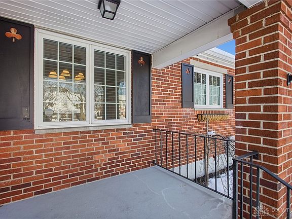 4th image of 452 Orchard Dr