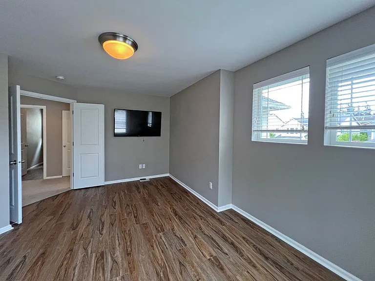16926 SE 262nd St — Photo 40