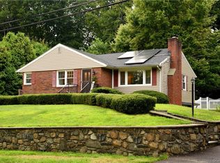 243 Millington Rd, Cortlandt Manor, NY 10567