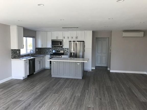 5th image of 24308 Hatteras St #24308