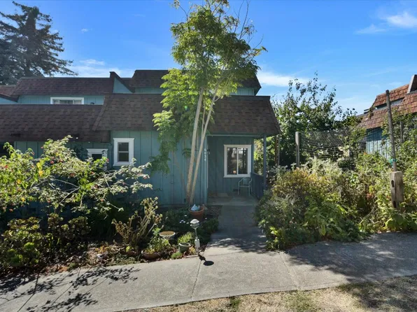 6034 Soquel Dr, Aptos, CA 95003