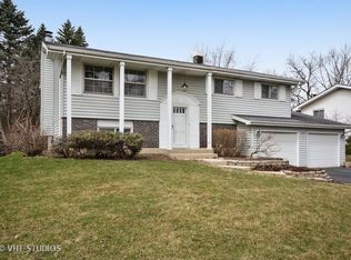 2S258 Lawler Ln, Lombard, IL