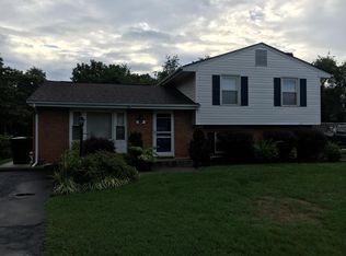 322 Crofton Dr, Vinton, VA 24179