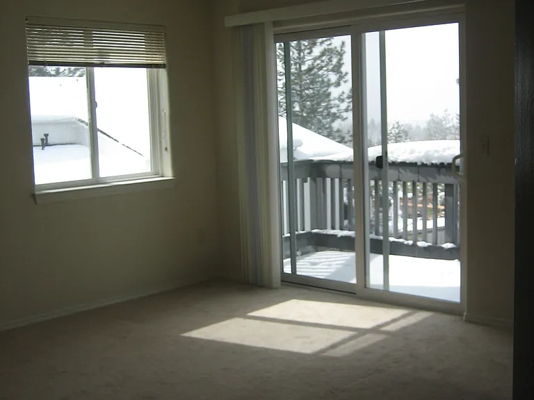1719 Grant Rd — Photo 9
