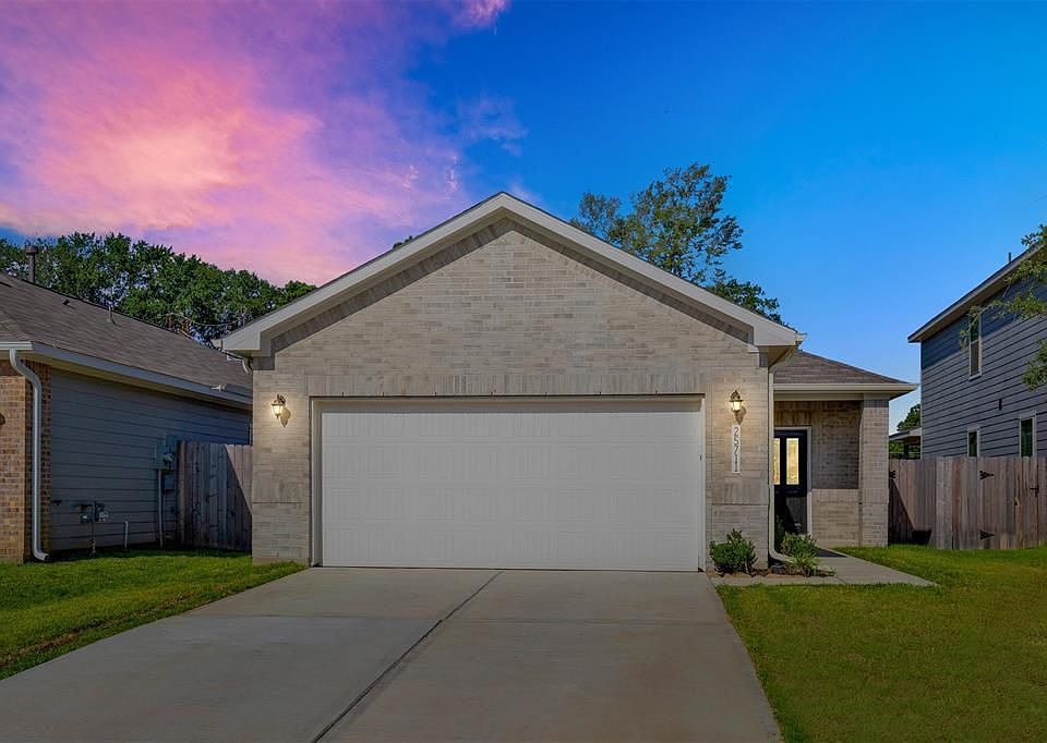 1st image of 25711 Hickory Pecan Trl