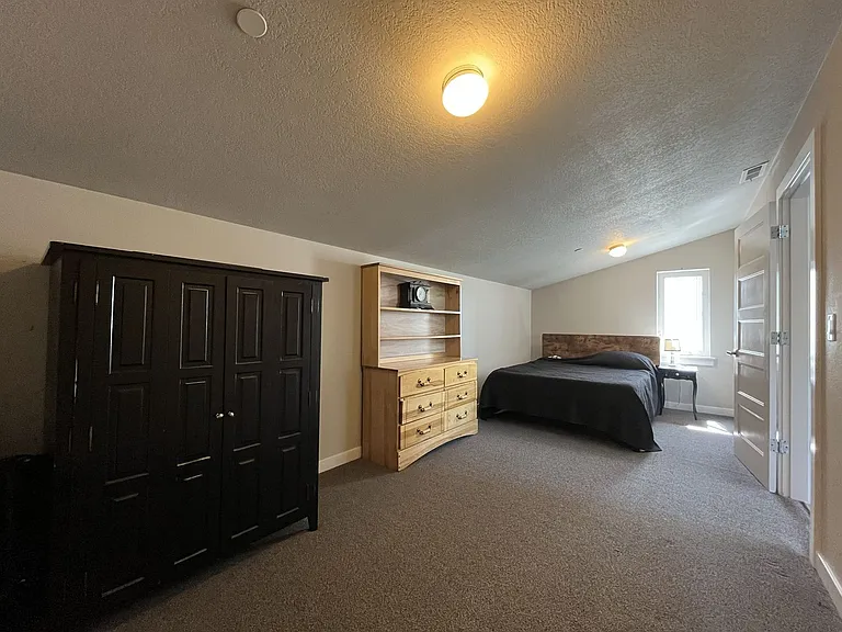 11393 SW Barber St — Photo 52