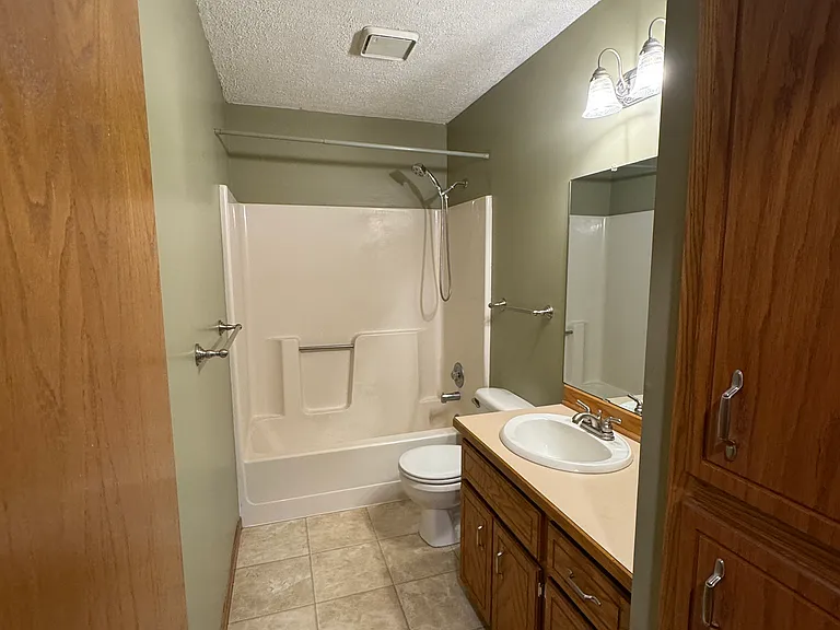 Upstairs Bathroom
