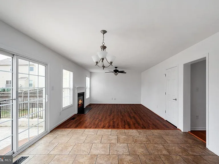 259 Olympic Dr — Photo 12