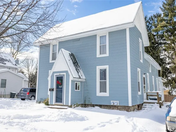 14 Marshall Ave, Akron, NY 14001