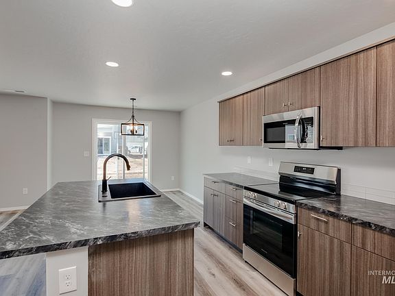 5th image of 6846 W Dakota Creek Dr