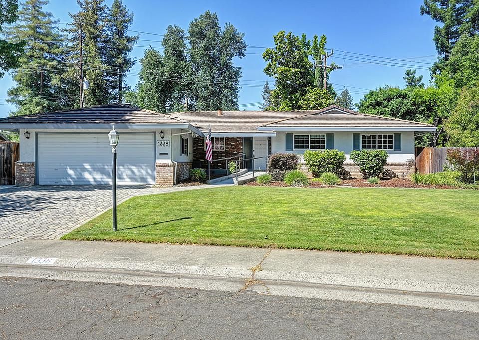 1st image of 1338 Meredith Way
