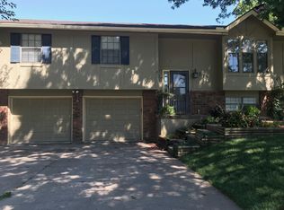 111 N Brookridge St, Lansing, KS 66043