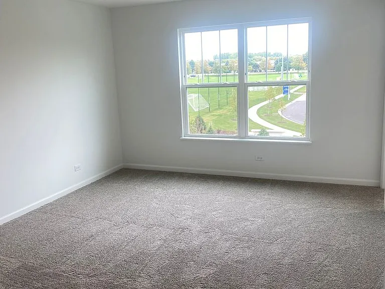 638 Wolverine Dr — Photo 11