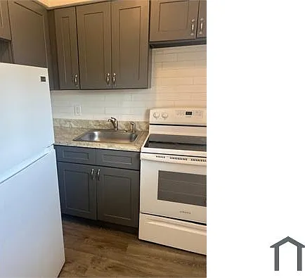 Studio, 500 sqft, $1,600 — Photo 4