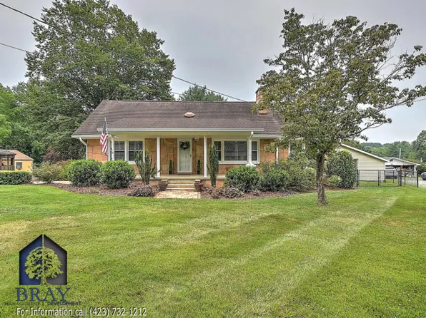2833 W Walnut St, Johnson City, TN 37604
