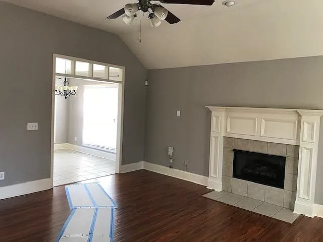 106 Kenzie Dr — Photo 4