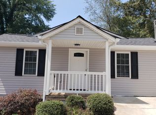 565 Garner St, Buford, GA 30518