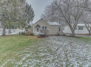 1346 N Cedar Rd, New Lenox, IL 60451