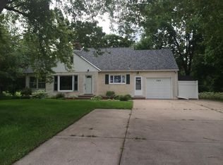 560 Old Highway 8 SW, New Brighton, MN 55112