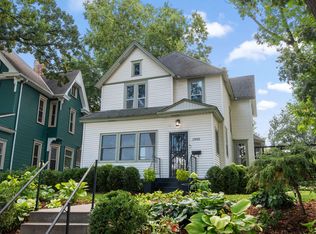 1900 Feronia Ave, Saint Paul, MN 55104