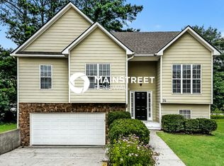 70 Old Roundtree Rd, Riverdale, GA 30274