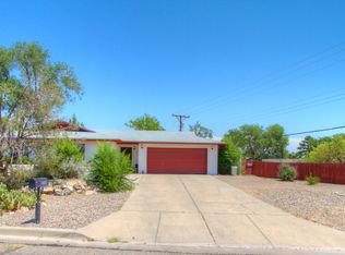 5805 Stratford Ave NW, Albuquerque, NM 87114