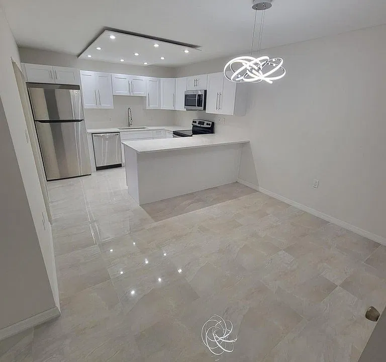1514 15th Ct