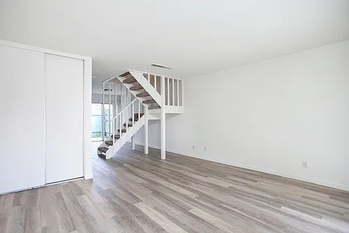 5162 Dawes St Photo 1