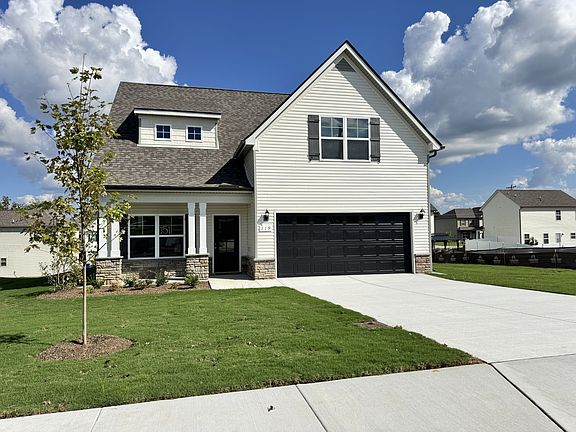 2nd image of 300 Republic St Lot 114