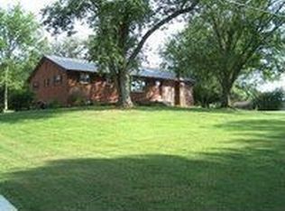 307 Green Acres Rd, Kingston, TN 37763