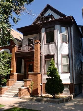 1st image of 1340 W Wellington Ave Unit 2